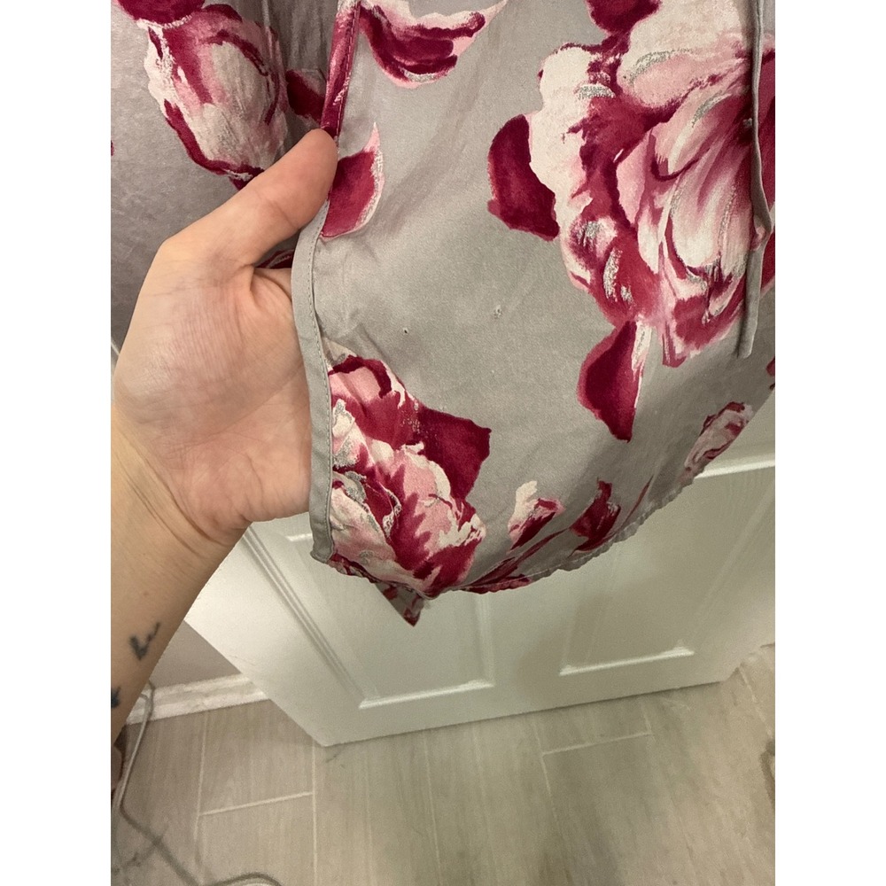 Victoria's Secret Gold Label Silk Robe Size M/L Grey Pink Vintage Floral Wrap - Picture 6 of 7